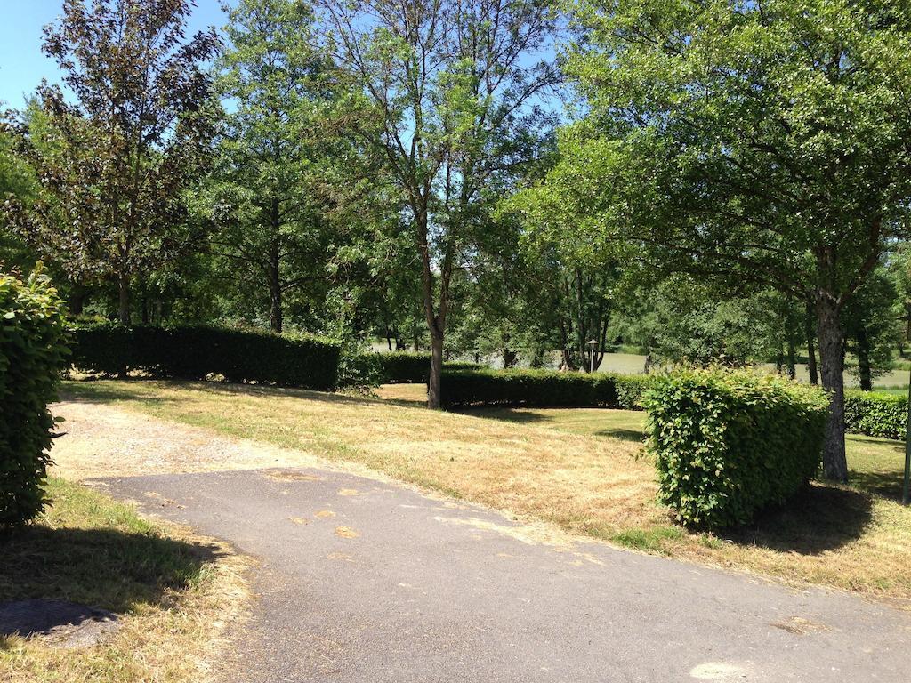 Camping Domaine De Mepillat Saint-Nizier-le-Bouchoux Exterior photo
